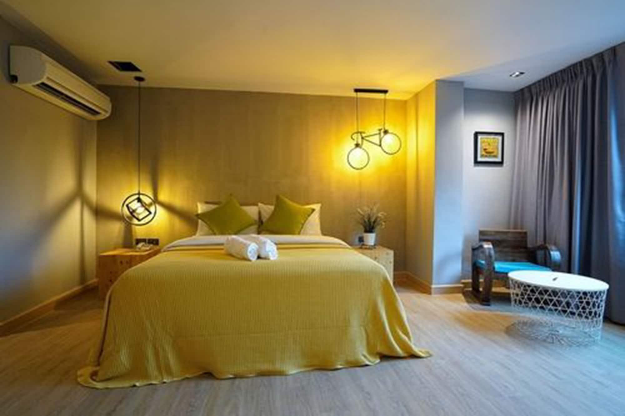 Hotel Hap@Sathorn Bangkok Exterior foto